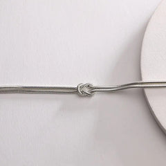 Twist Bracelet Elegant Heart Knot